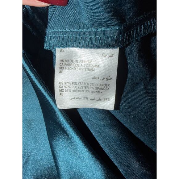 INC NWT Mosaic Green Satin Skirt Women’s XL Mid Length Holiday Party - Picture 8 of 10